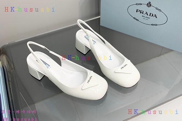 NEW 프라다 신발 신상 P 682401