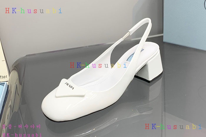 NEW 프라다 신발 신상 P 682401