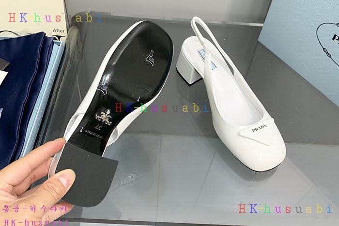 NEW 프라다 신발 신상 P 682401