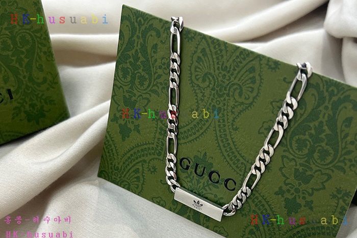 NEW 구찌 목걸이 신상 GU 528001