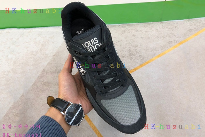 NEW 루이비통 신발 신상 LV 682505