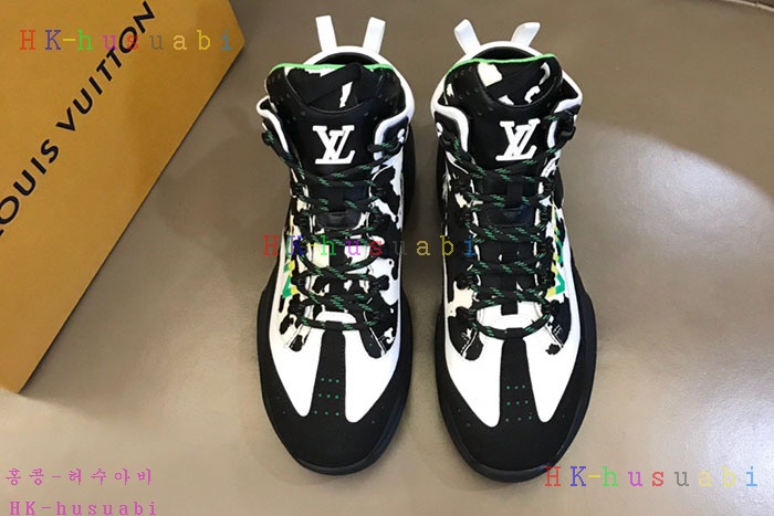 NEW 루이비통 신발 신상 LV 682501