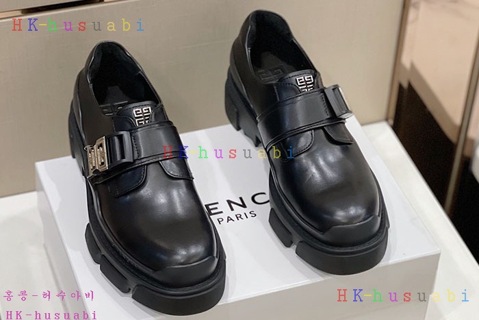 NEW 지방시 신발 신상 GV 8766806