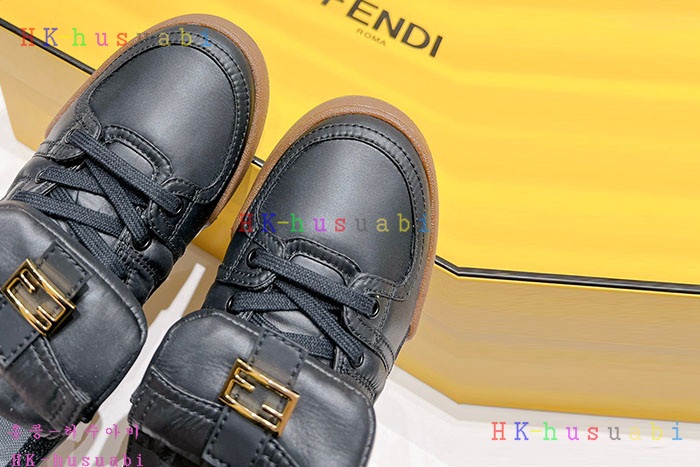 NEW 펜디 신발 신상 FD 85733