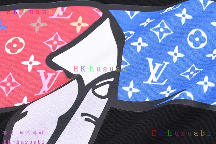 NEW 루이비통 반팔티 신상 LV 958851