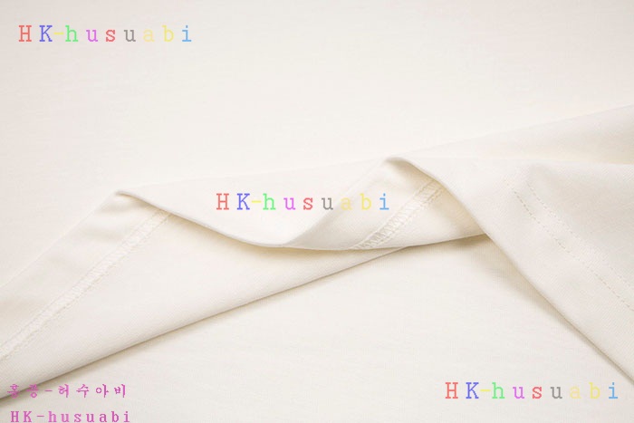 NEW 구찌 반팔티 신상 GU 925200