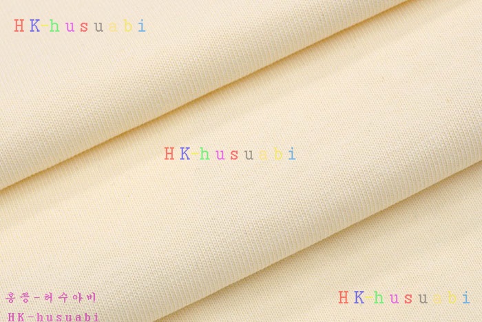 NEW 구찌 반팔티 신상 GU 925228