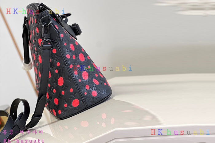 ★미러급★루이비통 LV X YK 락 잇 M21676