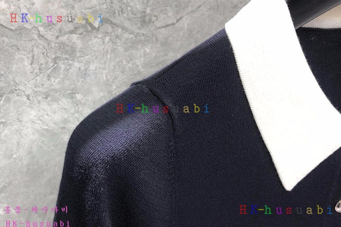 NEW 톰브라운 반팔티 신상 TB 968880