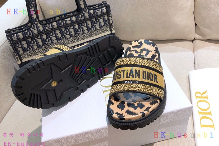 NEW 디올 신발 신상 DR 875517
