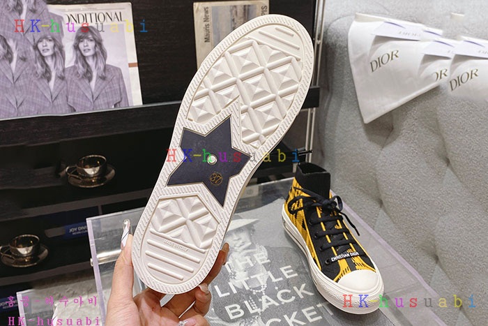 NEW 디올 신발 신상 DR 833551