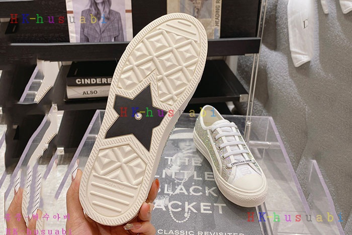 NEW 디올 신발 신상 DR 833555