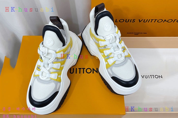 NEW 루이비통 스니커즈 신상 LV 668230