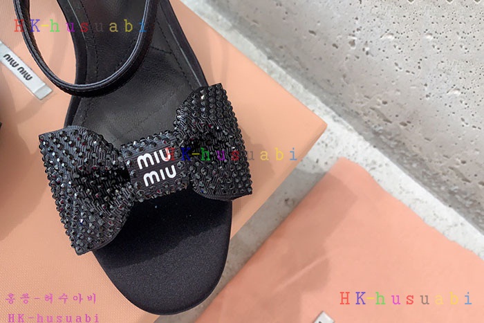 NEW 미우미우 신발 신상 MU 724112