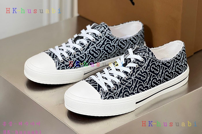 NEW 버버리 신발 신상 B 5925006