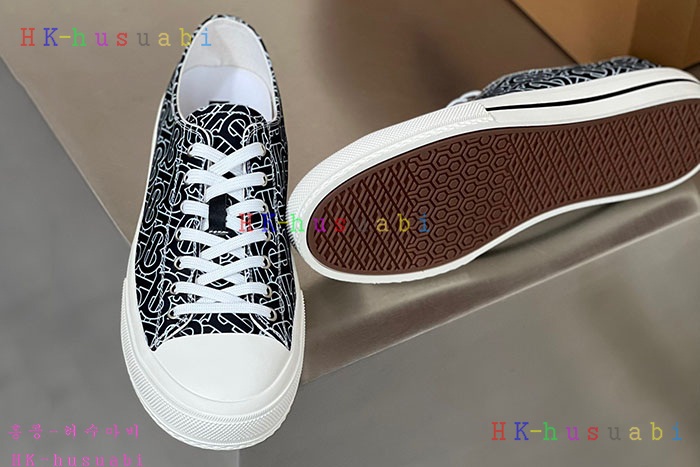 NEW 버버리 신발 신상 B 5925006