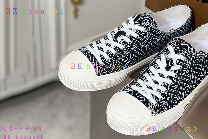NEW 버버리 신발 신상 B 5925006