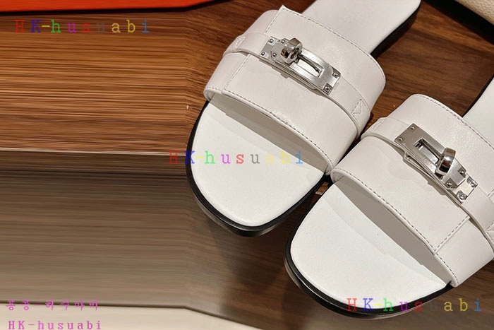 NEW 에르메스 샌들 신상 H 9536682