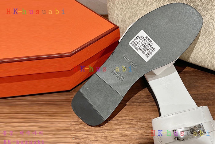 NEW 에르메스 샌들 신상 H 9536682