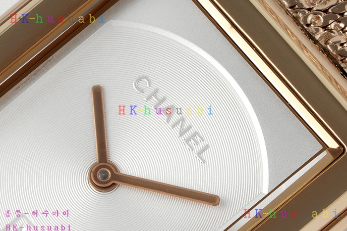 NEW 샤넬 시계 신상 C 995774