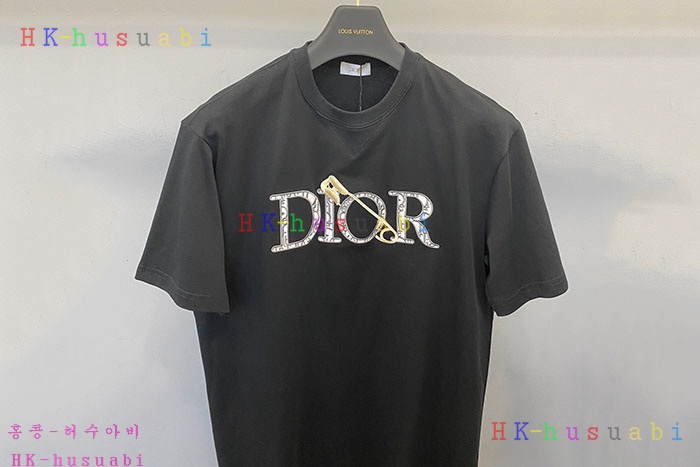 NEW 디올 반팔티 신상 DR 772253