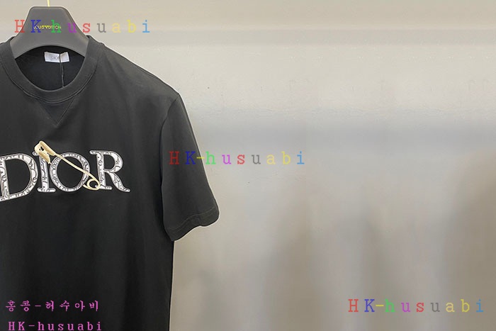 NEW 디올 반팔티 신상 DR 772253