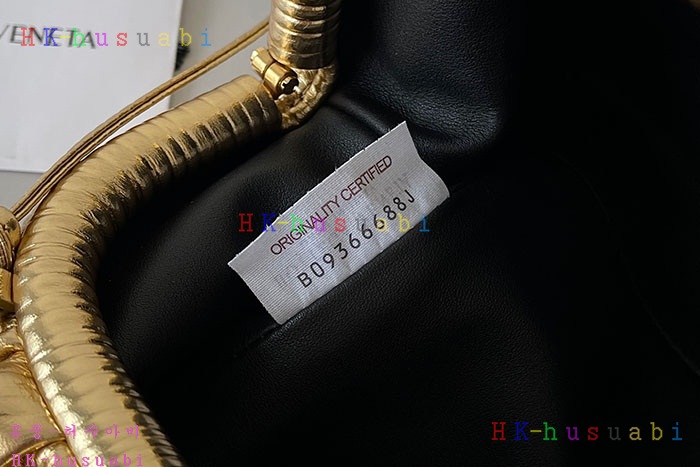 ★미러급★보테가베네타 클러치 585852