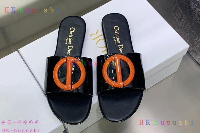 NEW 디올 샌들 신상 DR 955881