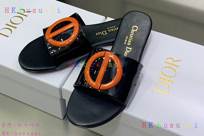 NEW 디올 샌들 신상 DR 955881