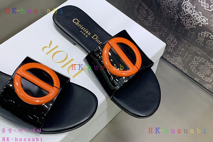 NEW 디올 샌들 신상 DR 955881