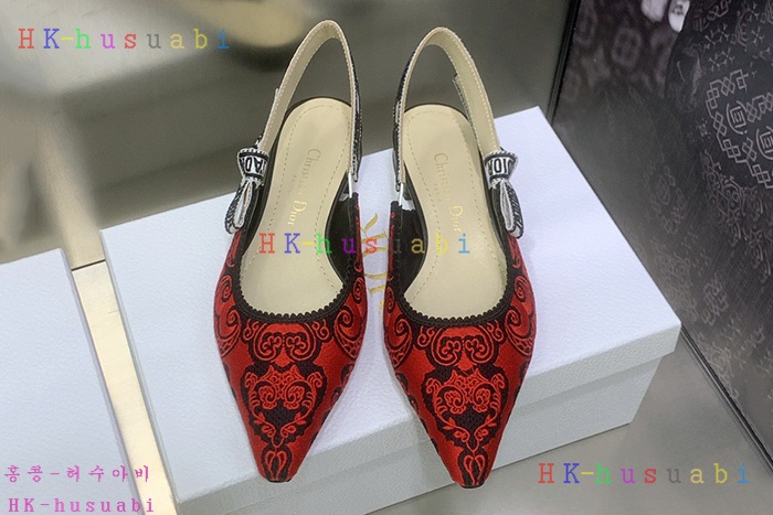 NEW 디올 신발 신상 DR 954257