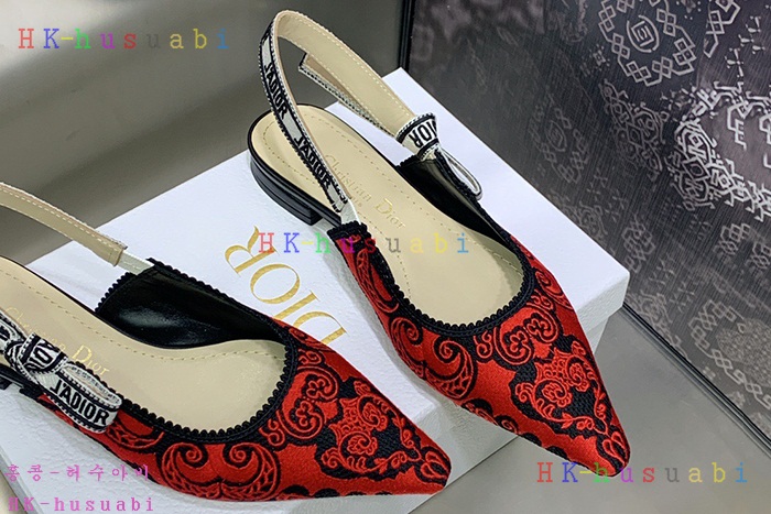 NEW 디올 신발 신상 DR 954257