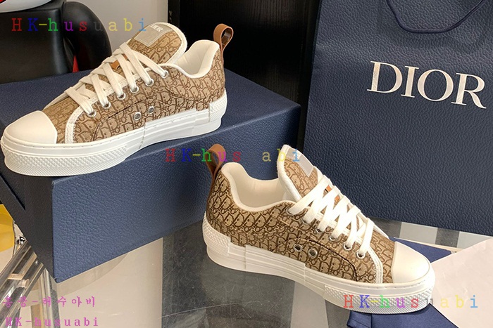NEW 디올 신발 신상 DR 958806