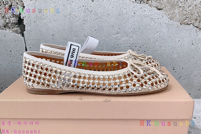 NEW 미우미우 신발 신상 MU 968221
