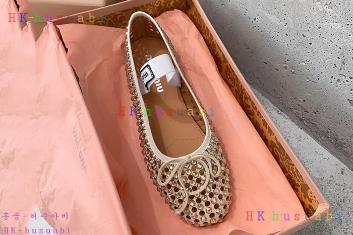 NEW 미우미우 신발 신상 MU 968221