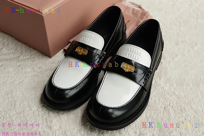 NEW 미우미우 신발 신상 MU 968223