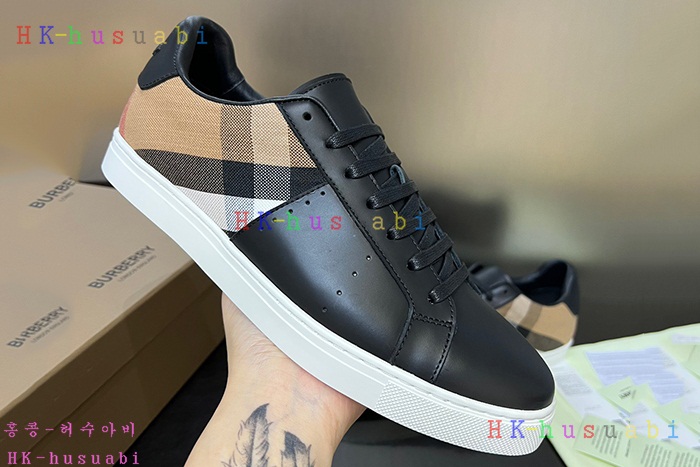 NEW 버버리 스니커즈 신상 B 359331