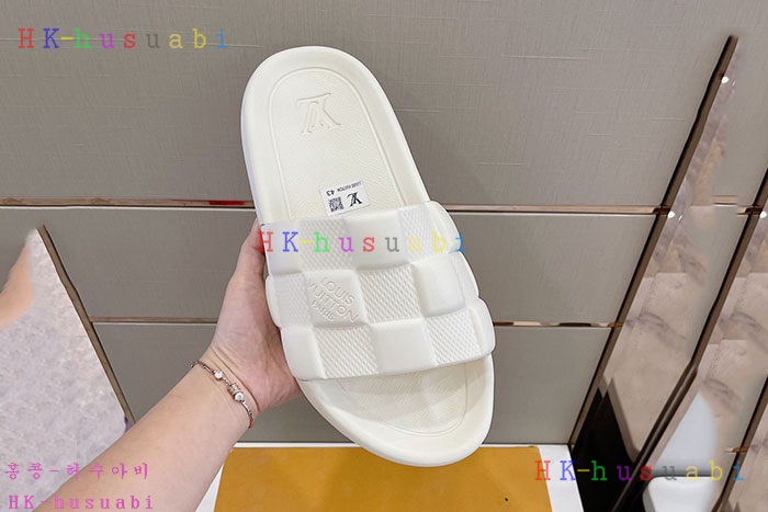 NEW 루이비통 샌들 신상 LV 753320