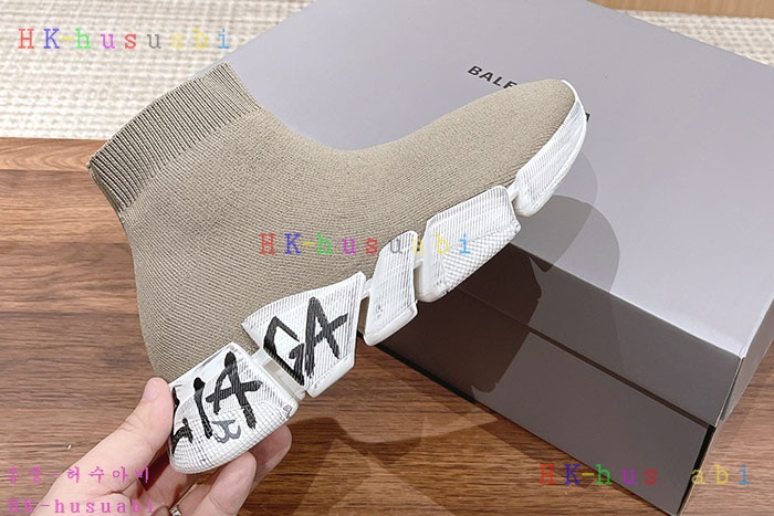 NEW 발렌시아가 신발 신상 C 857003