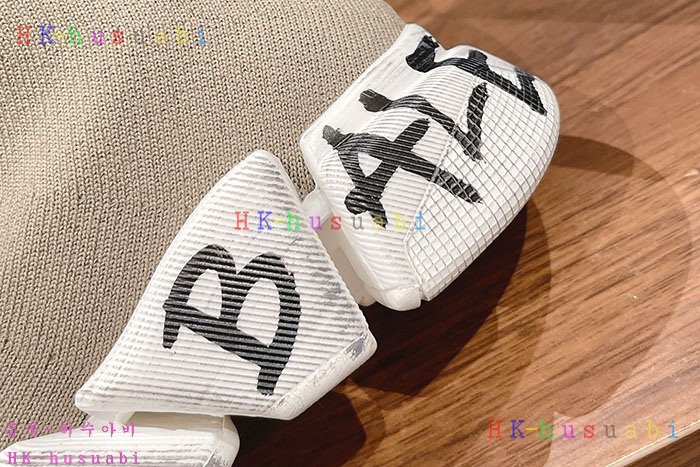 NEW 발렌시아가 신발 신상 C 857003