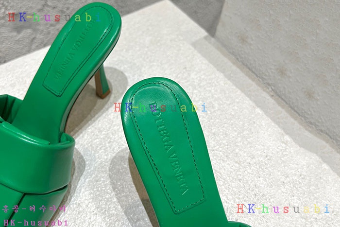 NEW 보테가베네타 샌들 신상 BV 857554