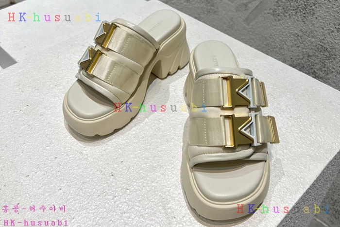 NEW 보테가베네타 샌들 신상 BV 824013