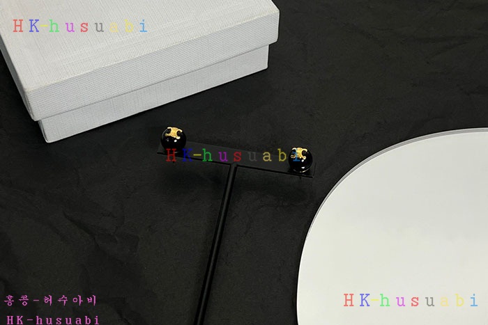  NEW 셀리느 귀걸이 신상 C 55711(컬러 랜덤)