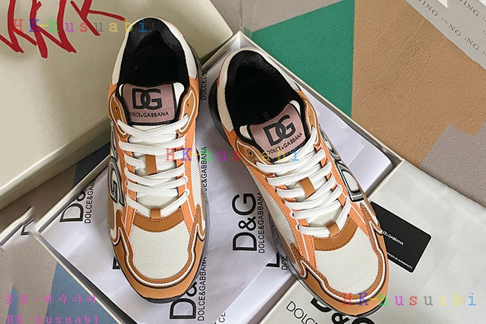 NEW 돌체앤가바나 스니커즈 신상 DG 857113