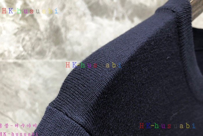 NEW 톰브라운 반팔티 신상 TB 4285033