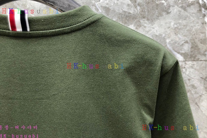 NEW 톰브라운 반팔티 신상 TB 4285034