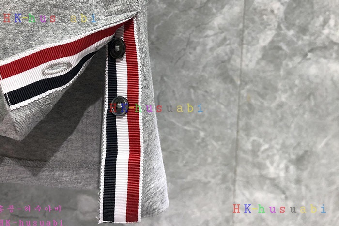 NEW 톰브라운 반팔티 신상 TB 4285036