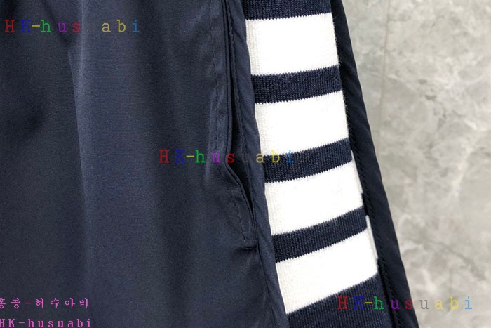 NEW 톰브라운 반바지 신상 TB 3250015