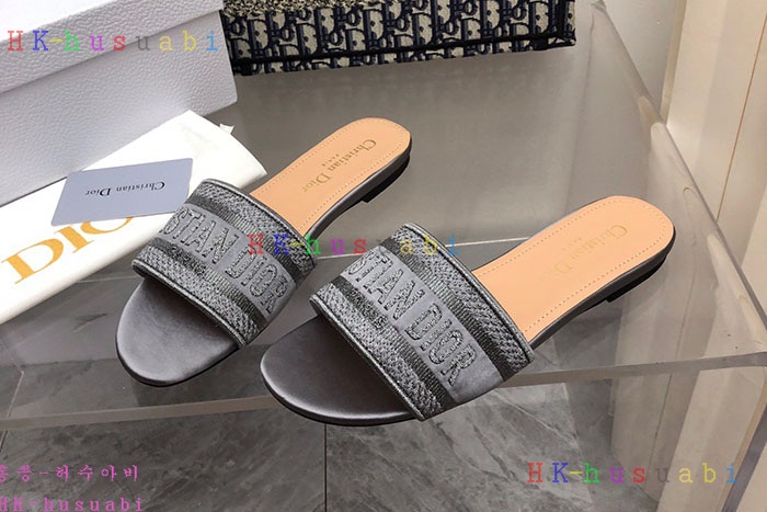 NEW 디올 샌들 신상 DR 757004