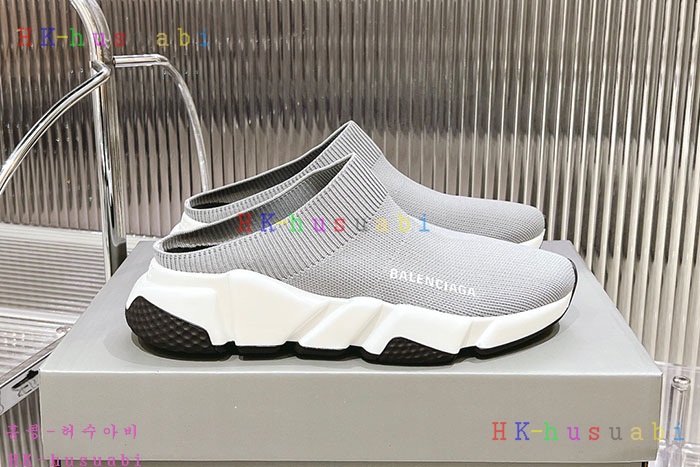 NEW 발렌시아가 신발 신상 B 86605